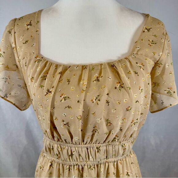Altar’d State mocha latte milkmaid floral dress size large - Picture 2 of 6